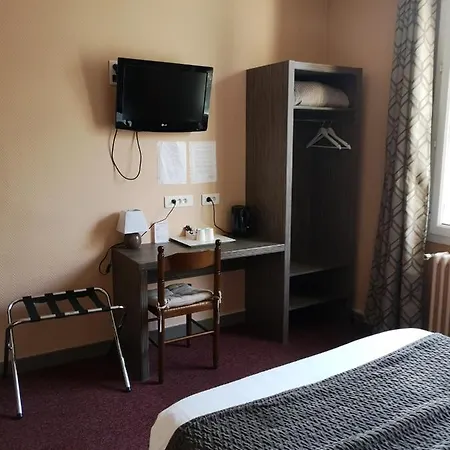 Le Memphis Hotel 2*