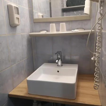 Le Memphis Szálloda 2*