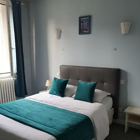 Le Memphis Hotell 2*