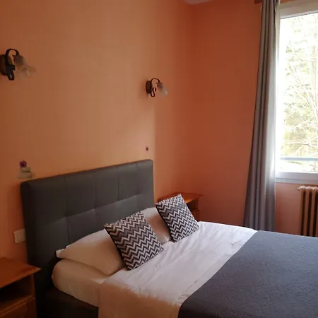 Hotell Le Memphis Poitiers